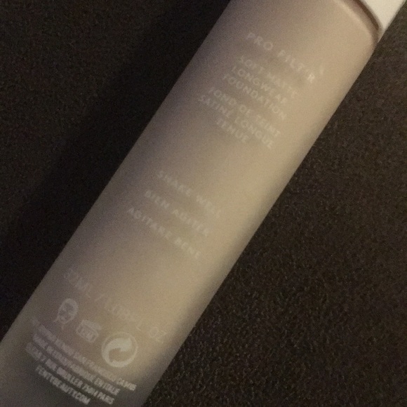 Fenty Beauty Pro Filt’r Foundation - Used - Picture 4 of 6